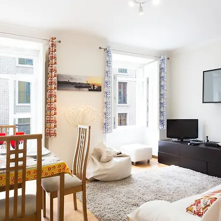 Apartment Lisboner Moments *
